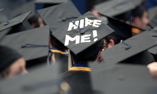 Plus Menjadi Fresh Graduate