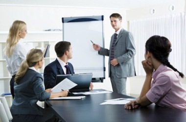 Tips Membuat Meeting Efisien