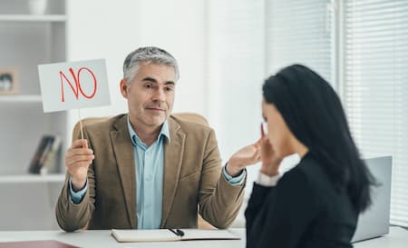 Topik Terlarang Saat Wawancara