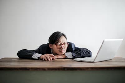 Tanda-tanda Karyawan Andalan Anda Mau Resign
