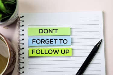 Bagaimana Cara Profesional Follow Up Wawancara?