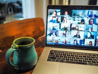 5 Cara Mengelola Tim yang Bekerja Secara Remote
