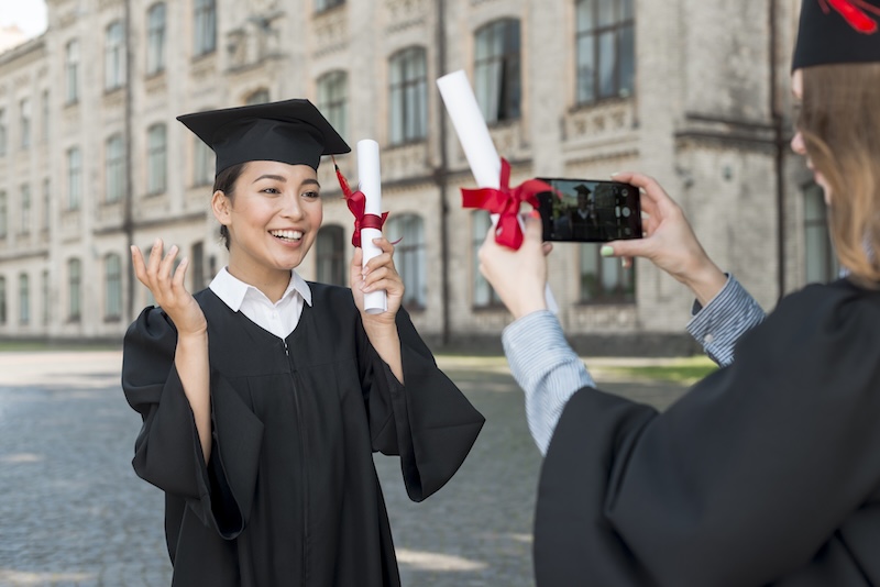 freshgraduate-celebration