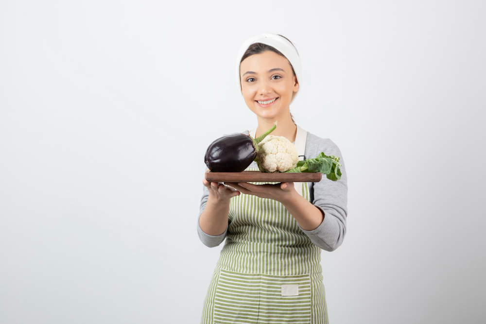Cook Helper : Definisi, Gaji, Skill yang Diperlukan, dan Tugas Tanggung Jawabnya