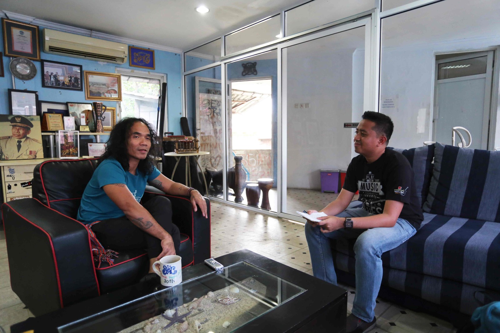 Roy Wicaksono bersama kaka slank