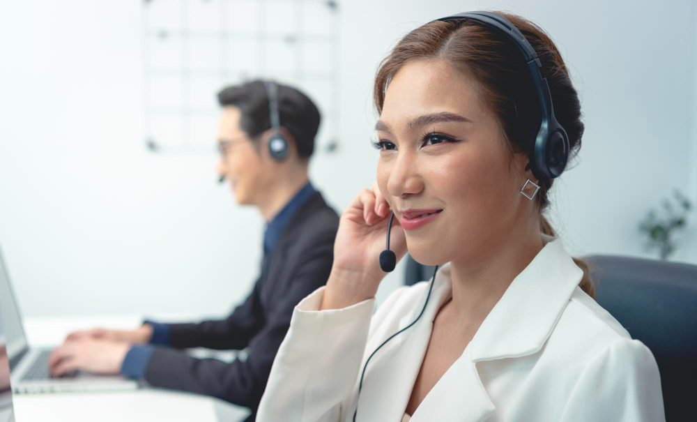 Telesales : Definisi, Gaji, Skill yang Diperlukan, dan Tugas Tanggung Jawabnya