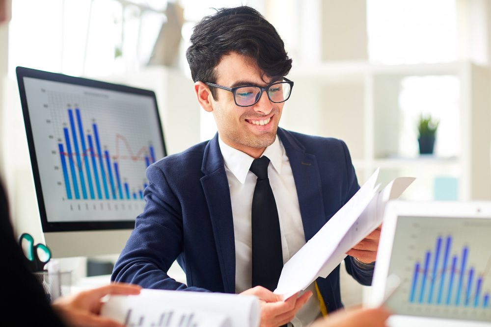 Chief Accountant : Gaji, Skill yang Diperlukan, dan Tugas Tanggung Jawabnya