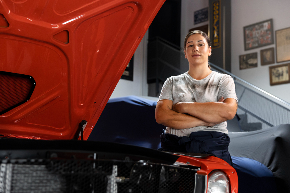 Mekanik Truck : Gaji, Skill yang Diperlukan, dan Tugas Tanggung Jawabnya