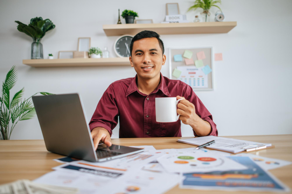 SEO Specialist : Gaji, Skill yang Diperlukan, dan Tugas Tanggung Jawabnya