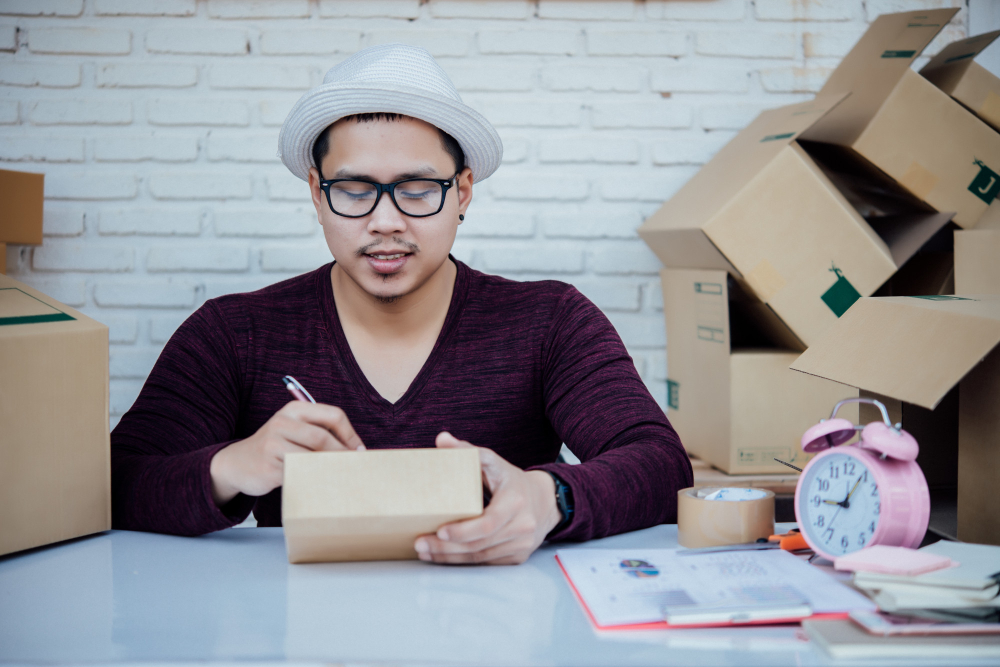 Product Specialist : Gaji, Skill yang Diperlukan, dan Tugas Tanggung Jawabnya
