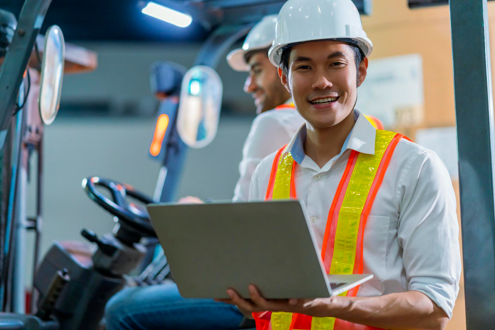 Maintenance Manager : Gaji, Skill yang Diperlukan, dan Tugas Tanggung Jawabnya