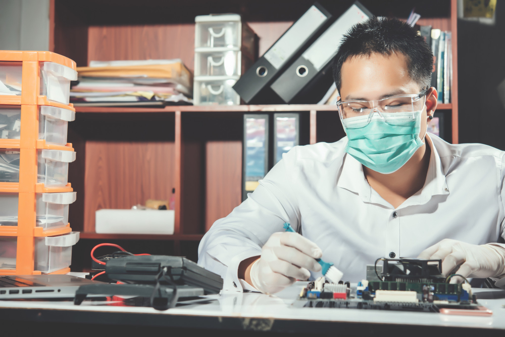 Teknisi Elektromedis : Gaji, Skill yang Diperlukan, dan Tugas Tanggung Jawabnya