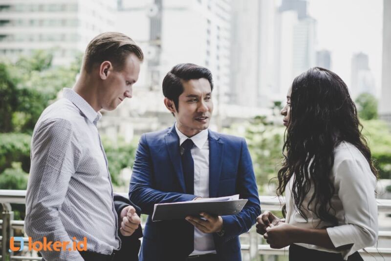 perkembangan-profesi-communications-manager-saat-ini-tahun2-2024