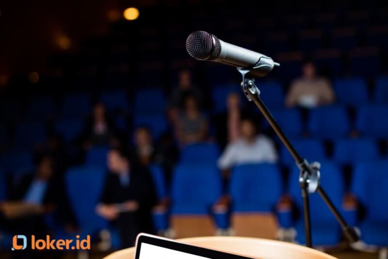 meningkatkan-skill-public-speaking-tahun-2024