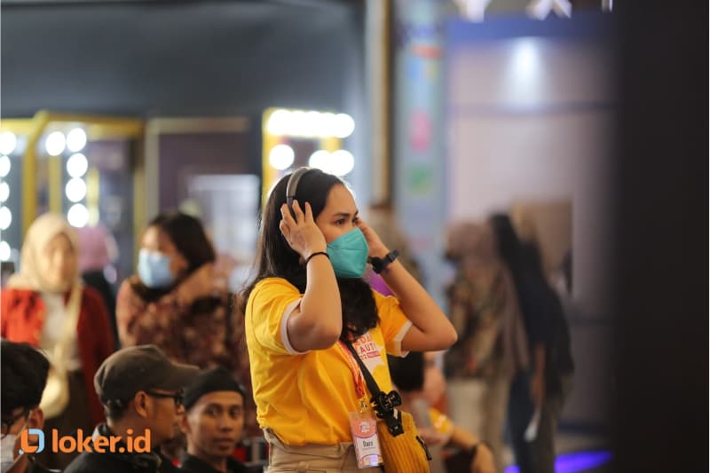 perjalanan-switch-career-ratih-tahun-2024