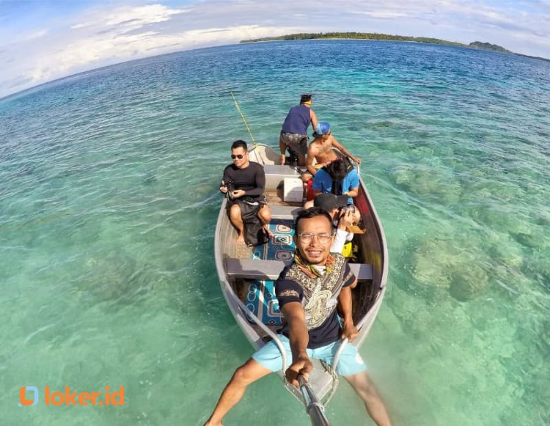 Imron Satya: Tour Guide Bukan Sekadar Teman Jalan