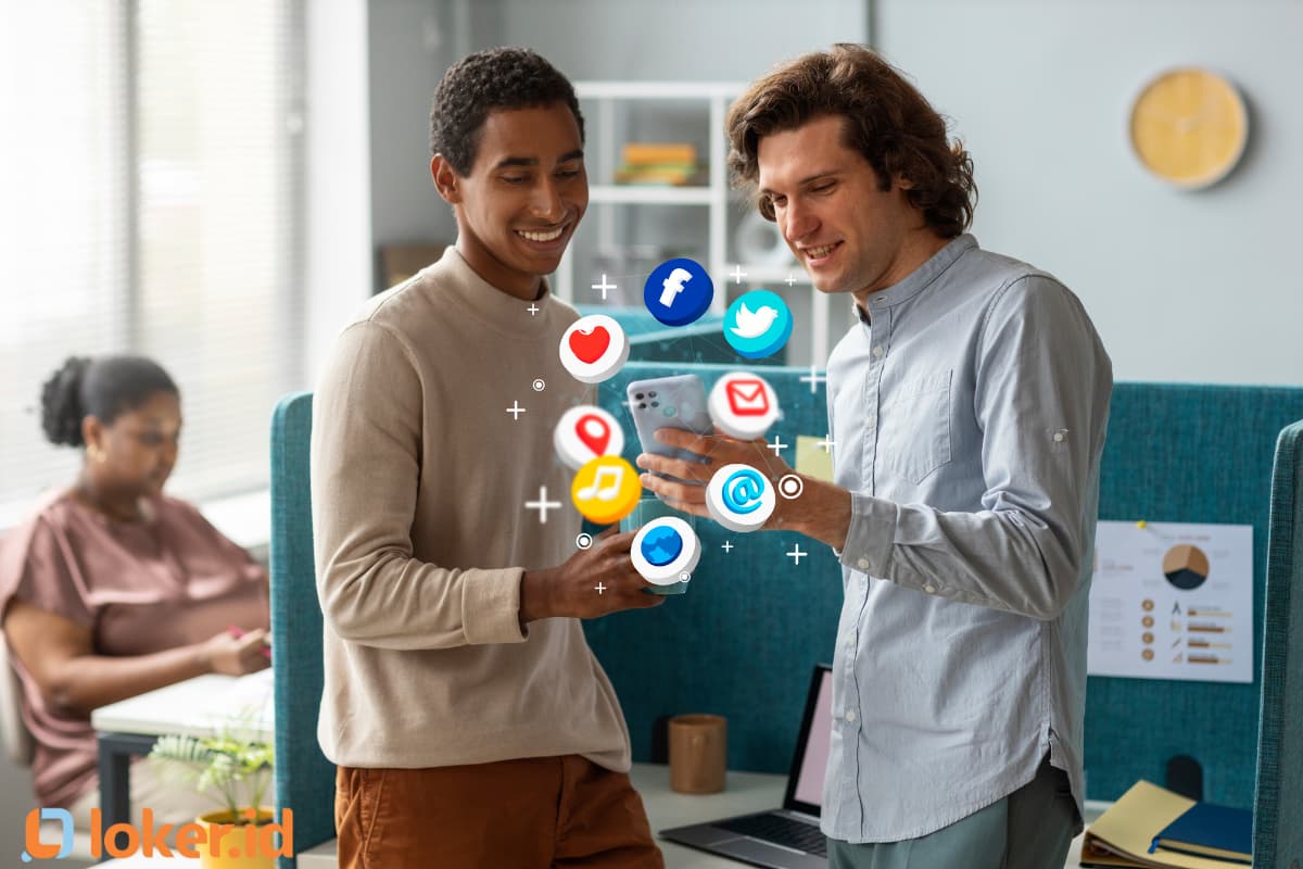 Social Media Manager : Gaji, Skill yang Diperlukan, dan Tugas Tanggung Jawab