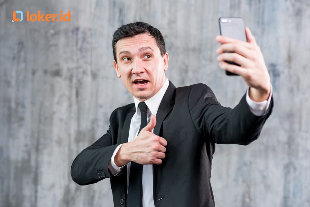 Kenali Tanda Bos Memiliki Potensi Narsis dan Bahayanya Buat Karyawan