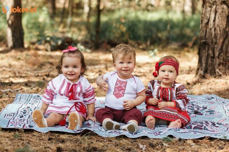 peluang-profesi-baby-wrangler-tahun-2025