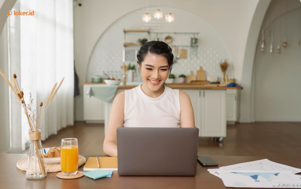 Apakah Ekstrovert Tidak Cocok Bekerja Mode WFH?