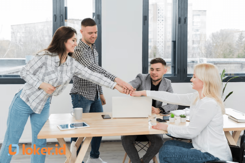 Strategi Onboarding Karyawan Baru: Agar Produktif Sejak Hari Pertama